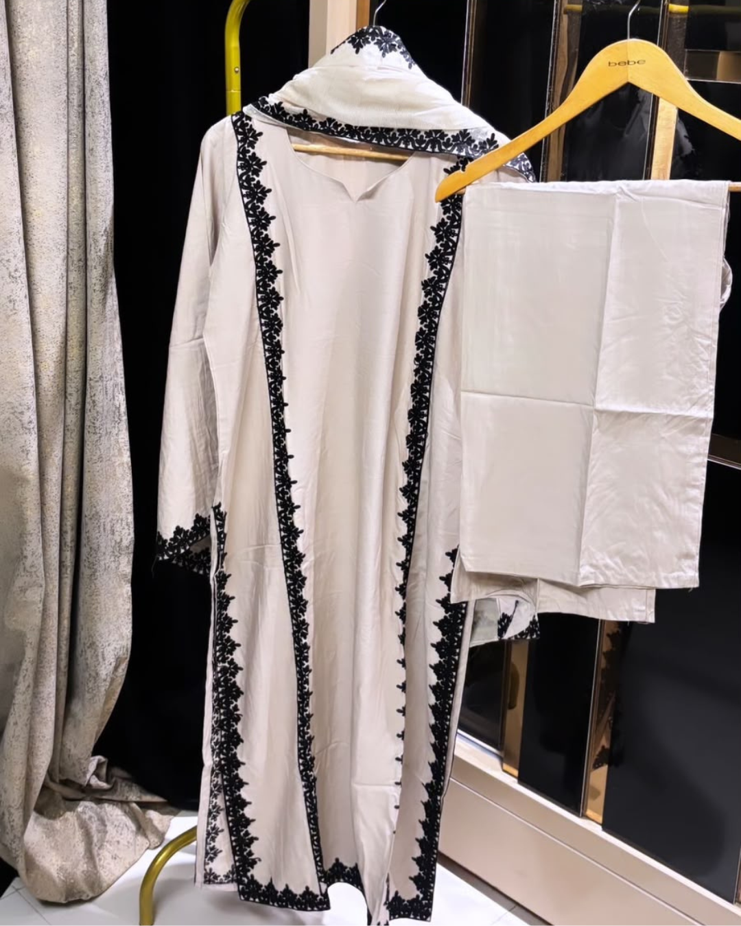Hoor - 3 Piece Suit